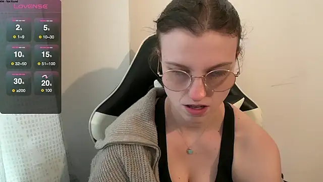 BustyKellyXXX online show from February 2026 02:00:02 PM