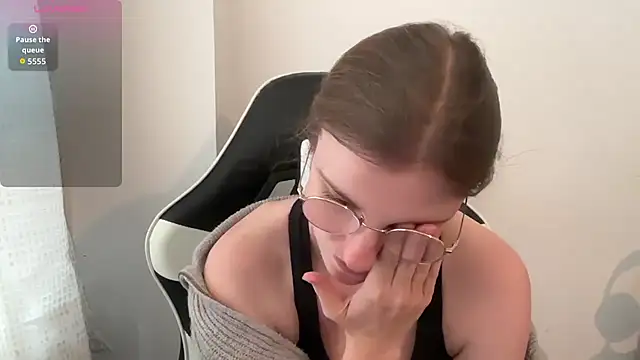 BustyKellyXXX online show from February 2026 02:46:01 PM