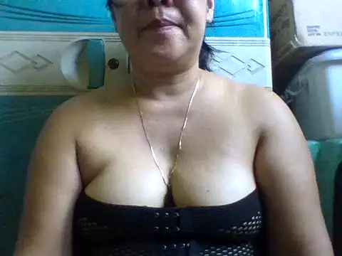 mommasexy29 online show from September 2025 04:39:02 AM
