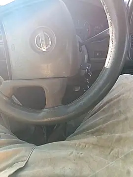 Frank0021 online show from October 2025 12:25:01 PM