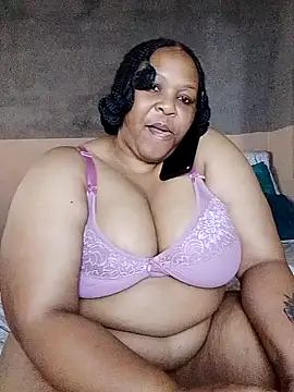 Moretl online show from April 2026 12:00:02 PM