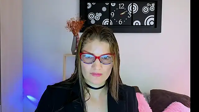 Camila-ventura online show from December 2025 07:07:02 PM