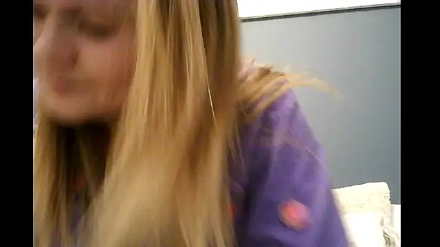 Ginger-bb online show from December 2025 07:38:01 AM