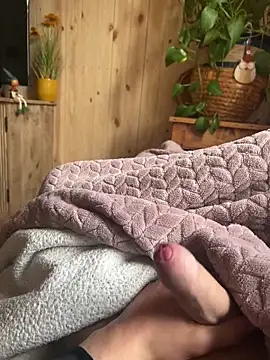 Snapshot of Timour92 chatting on April 2026 12:41:02 PM Timour92 online show from April 2026 12:41:02 PM