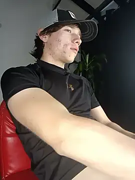 Logan sixxer online show from January 2026 10:25:01 PM