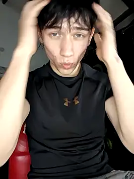 Logan sixxer online show from April 2026 04:23:02 AM