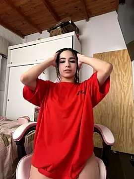 Babylovetiernax online show from November 2025 05:57:01 PM