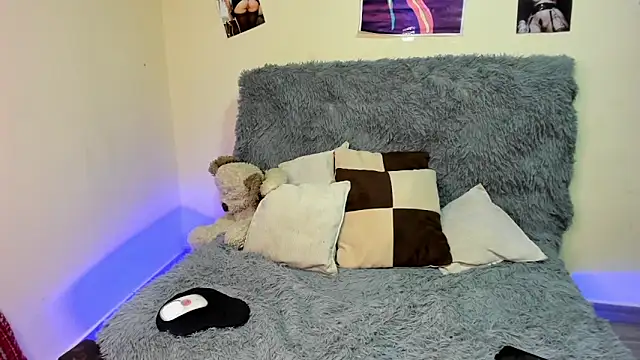  viollette  online show from October 2025 10:56:02 PM