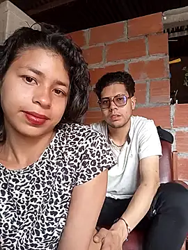 Snapshot of Tendercouple1 chatting on November 2025 03:12:02 PM Tendercouple1 online show from November 2025 03:12:02 PM