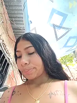 Rous-squir online show from October 2025 12:41:02 PM