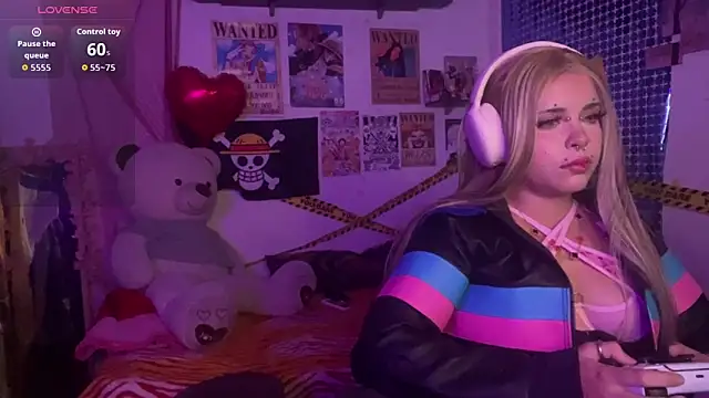 PixelKitty  online show from April 2026 02:46:02 AM