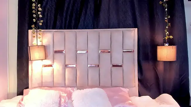 Hanzking01 online show from November 2025 02:44:02 AM