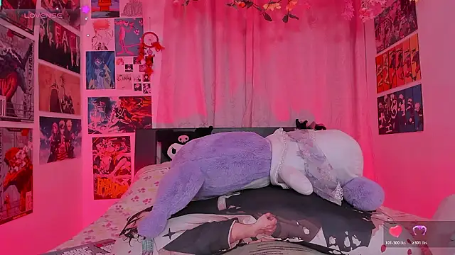 FluffyMelons online show from March 2026 11:09:01 PM