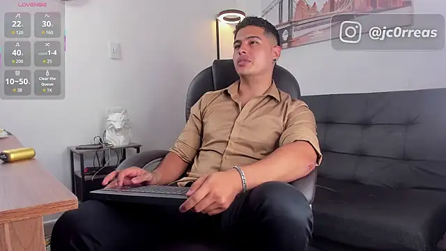  Juanes online show from November 2025 11:30:01 PM