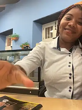 chocolatito-ho online show from September 2025 11:27:02 PM