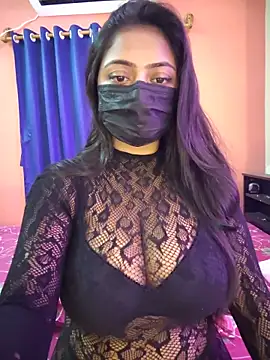 Snapshot of Ishu_Lovee chatting on June 2026 03:40:02 AM Ishu Lovee online show from June 2026 03:40:02 AM
