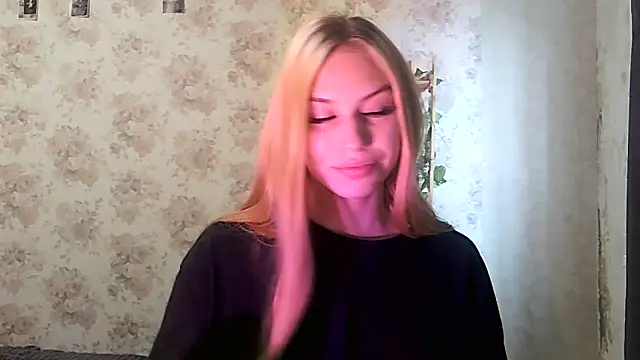 ClaireLaSweet online show from October 2025 03:07:02 AM