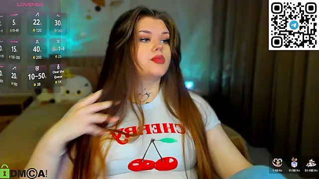 Snapshot of elle_one chatting on October 2025 03:04:01 AM elle one online show from October 2025 03:04:01 AM