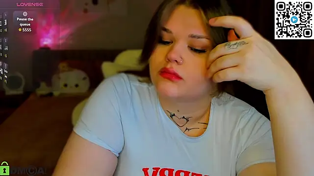 Snapshot of elle_one chatting on October 2025 02:54:01 AM elle one online show from October 2025 02:54:01 AM