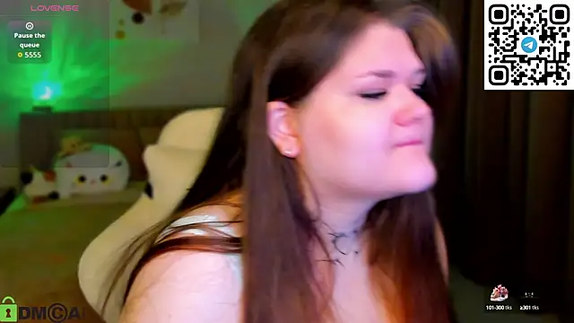 Snapshot of elle_one chatting on October 2025 02:56:02 AM elle one online show from October 2025 02:56:02 AM