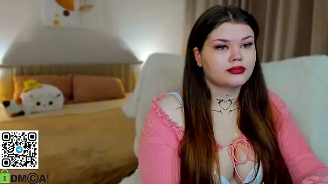 Snapshot of elle_one chatting on October 2025 03:43:02 AM elle one online show from October 2025 03:43:02 AM