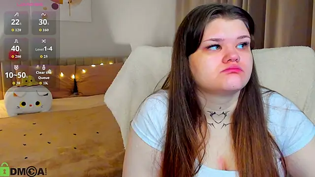 Snapshot of elle_one chatting on October 2025 03:40:01 AM elle one online show from October 2025 03:40:01 AM