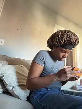 Snapshot of Tu_GataLinda chatting on January 2026 03:36:01 PM Tu GataLinda online show from January 2026 03:36:01 PM