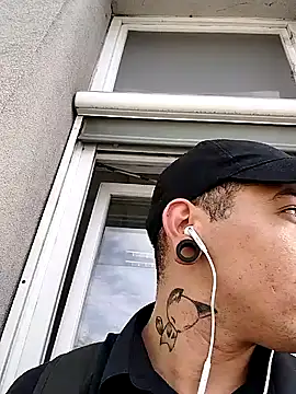 JuicyBigcockxh online show from October 2025 01:31:02 PM