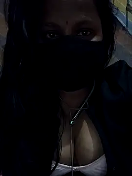 Snapshot of shalubhabhi69 chatting on November 2025 06:11:02 PM shalubhabhi69 online show from November 2025 06:11:02 PM