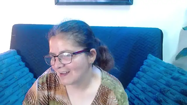 Snapshot of Linda_banks_ chatting on April 2026 01:20:02 AM Linda banks online show from April 2026 01:20:02 AM