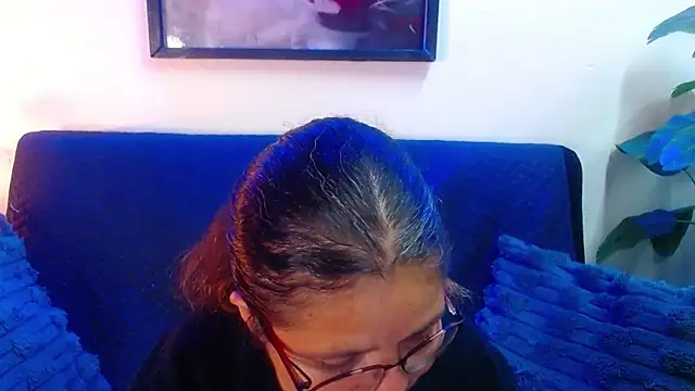 Snapshot of Linda_banks_ chatting on April 2026 02:09:02 AM Linda banks online show from April 2026 02:09:02 AM