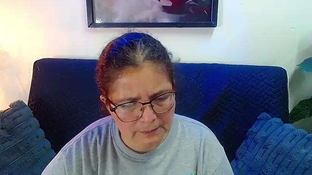 Snapshot of Linda_banks_ chatting on May 2026 01:56:01 AM Linda banks online show from May 2026 01:56:01 AM