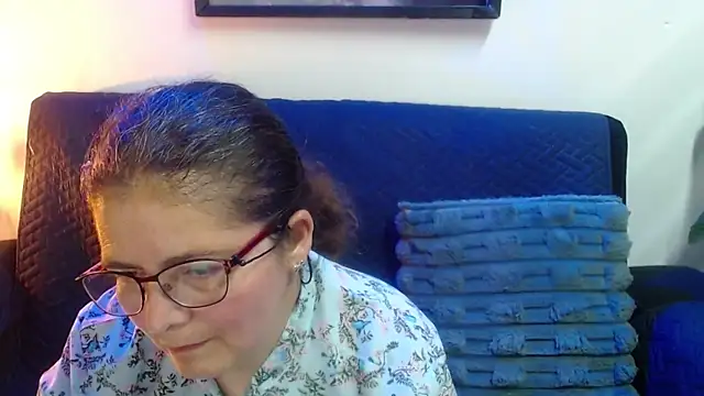 Snapshot of Linda_banks_ chatting on June 2026 12:12:02 AM Linda banks online show from June 2026 12:12:02 AM