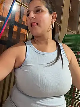 Alina0 online show from October 2025 07:23:02 PM