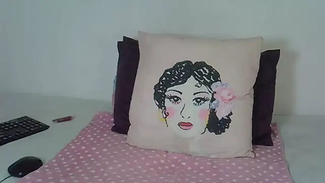 HotSexxy12 online show from October 2025 08:09:02 PM