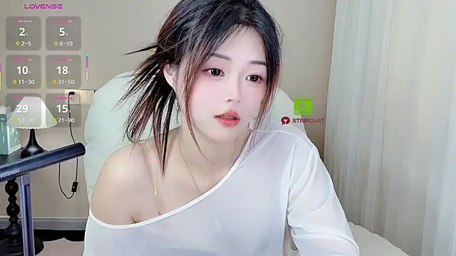 CeeKie online show from September 2025 04:45:02 AM