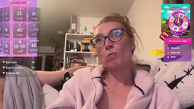 harleyblair online show from October 2025 10:20:02 PM