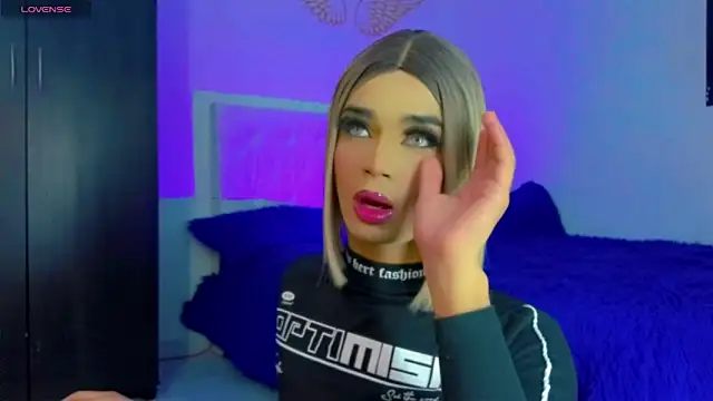 HANNAH BACKERS online show from October 2025 11:46:01 PM