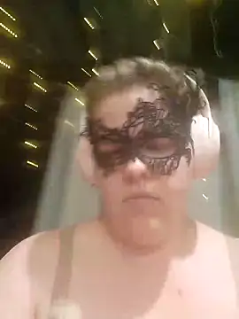 VeiledMuse online show from September 2025 12:11:01 AM