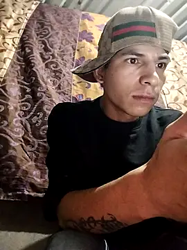 Tussi-amor online show from September 2025 06:47:02 AM