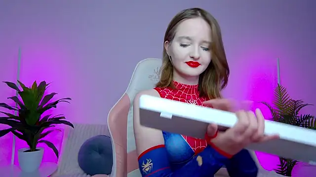 Snapshot of AlexsisFaee chatting on October 2025 08:07:01 PM AlexsisFaee online show from October 2025 08:07:01 PM