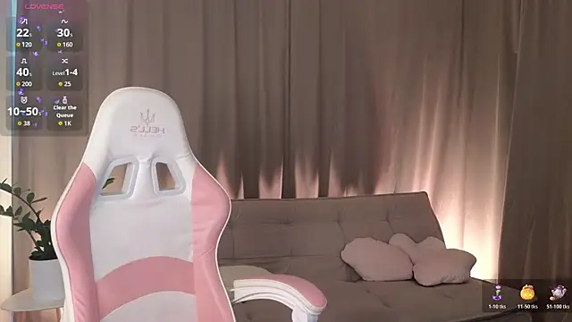 Snapshot of AlexsisFaee chatting on October 2025 08:27:02 PM AlexsisFaee online show from October 2025 08:27:02 PM