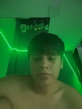 Kailertwink online show from April 2026 03:13:02 AM