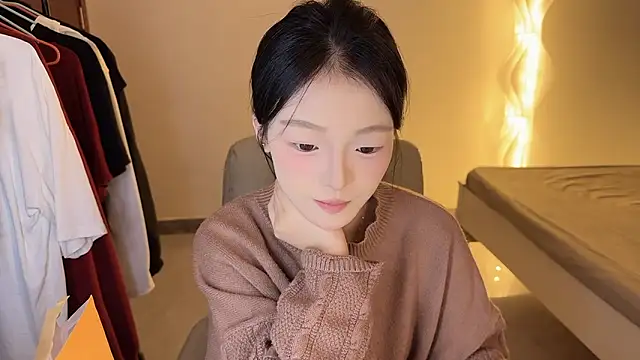 Robin-o3 online show from October 2025 08:52:02 PM