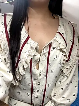 Luzizi- online show from December 2025 05:08:02 PM