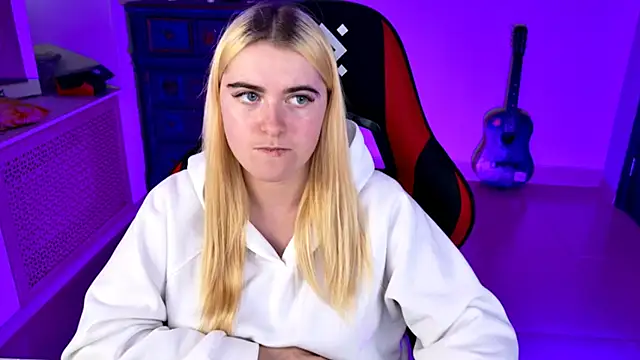 Stef Nicks online show from September 2025 09:20:02 AM