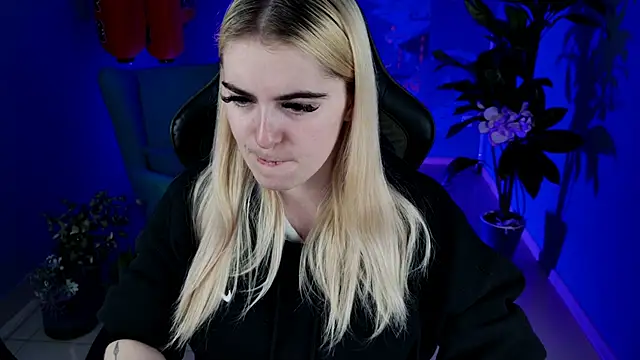 Stef Nicks online show from September 2025 09:58:01 AM