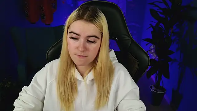 Stef Nicks online show from October 2025 09:19:02 AM