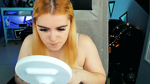 Stef Nicks online show from November 2025 09:09:02 AM