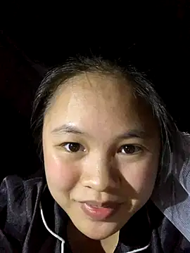 NhuFox online show from October 2025 12:31:01 PM